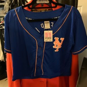 Pink Mets women’s crop top jersey